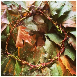 Leaf wreath reverse